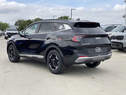 New 2026 Kia Sportage EX FWD image 6