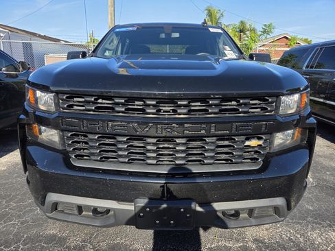 Used 2021 Chevrolet Silverado 1500 Custom AWD/4WD image 2