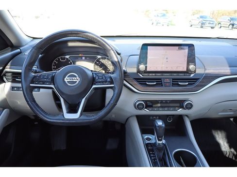 Used 2019 Nissan Altima 2.5 Platinum image 23