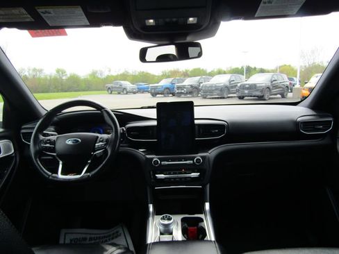 Used 2020 Ford Explorer ST w/ ST Street Pack AWD/4WD image 13