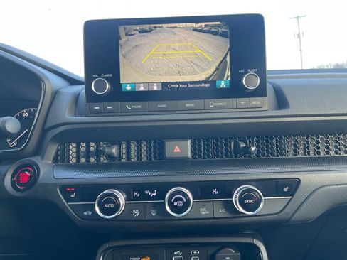 Certified 2024 Honda CR-V EX image 10