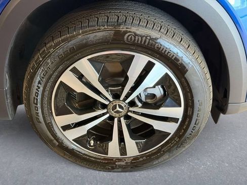 Certified 2026 Mercedes-Benz GLB 250 4MATIC image 8