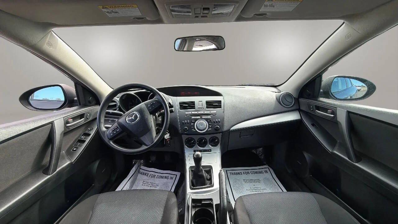 Used 2010 MAZDA MAZDA3 i Touring FWD image 11