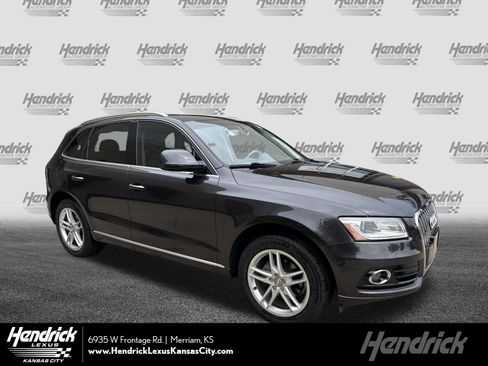 Used 2016 Audi Q5 2.0T Premium Plus w/ Technology Package AWD/4WD image 1