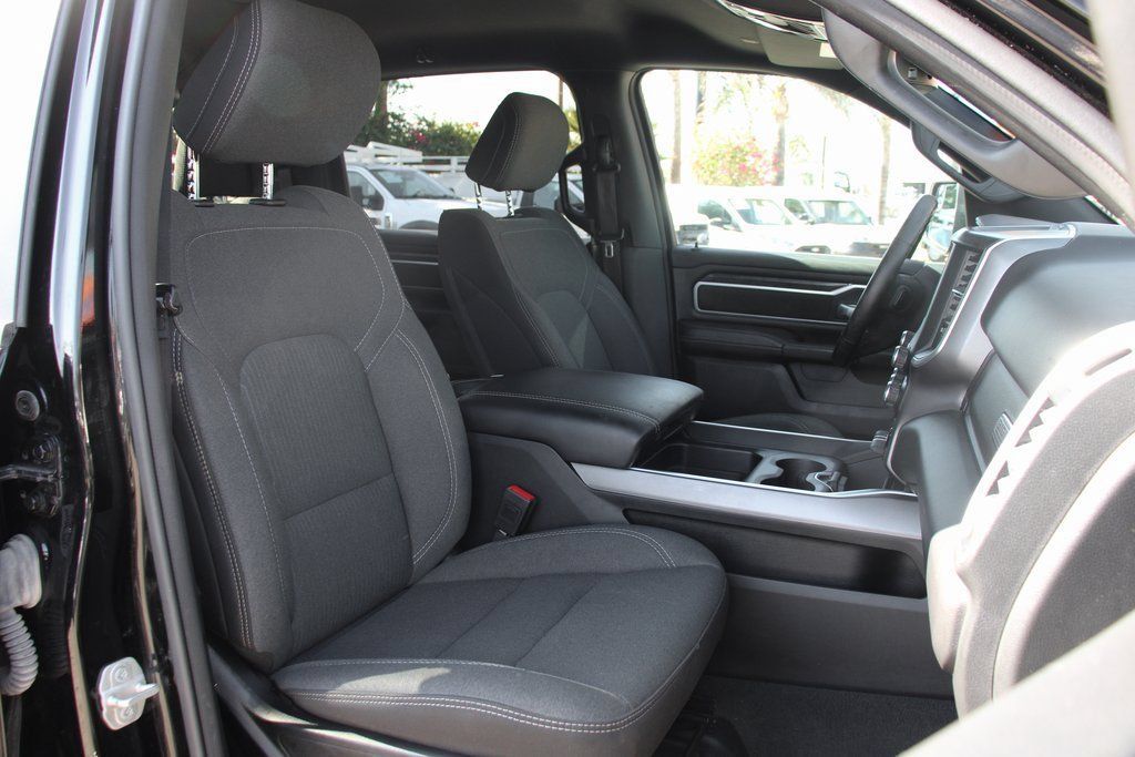 Used 2023 RAM 1500 Big Horn AWD/4WD image 35