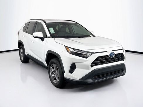Certified 2024 Toyota RAV4 XLE w/ Convenience Package AWD/4WD image 9