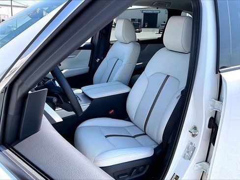 New 2026 MAZDA CX-90 3.3 Turbo w/ Premium Plus Pkg image 9