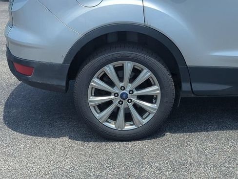 Used 2017 Ford Escape Titanium FWD image 14