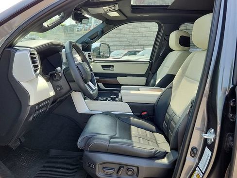 Used 2023 Toyota Tundra Capstone AWD/4WD image 13