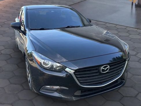 Used 2018 MAZDA MAZDA3 Touring image 25