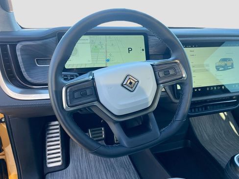 Used 2023 Rivian R1S Adventure AWD/4WD image 10