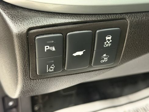 Used 2017 Acura RDX AWD w/ Advance Package image 15
