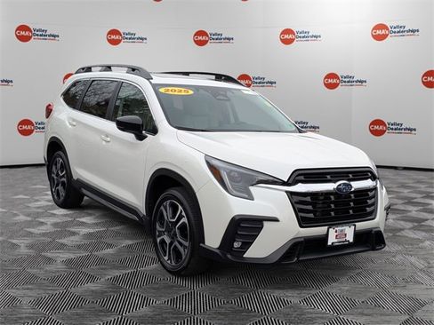 Certified 2025 Subaru Ascent Limited image 3
