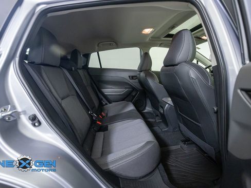 Used 2024 Subaru Crosstrek 2.0i Premium AWD/4WD image 33