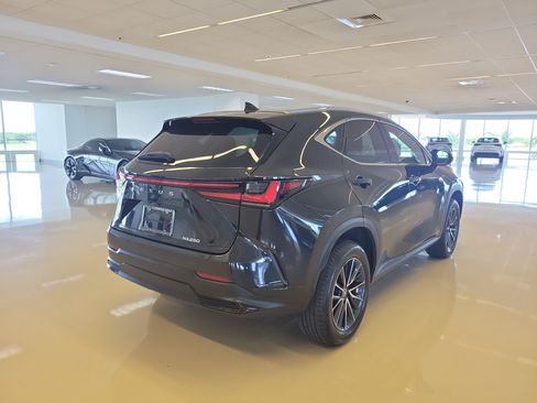 Certified 2024 Lexus NX 250 FWD image 8