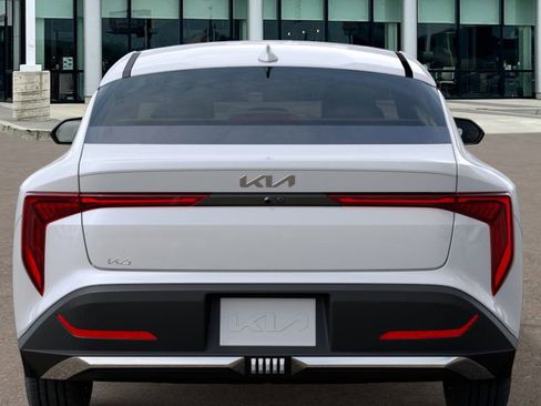 New 2025 Kia K4 EX image 14