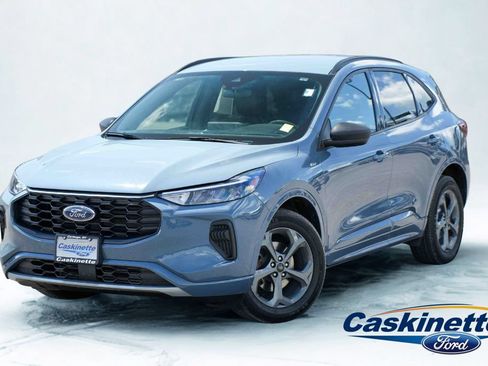 Used 2023 Ford Escape ST-Line w/ Tech Pack #1 AWD/4WD image 1