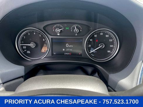 Used 2023 Buick Enclave Essence FWD image 15