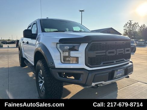 Used 2017 Ford F150 Raptor image 30