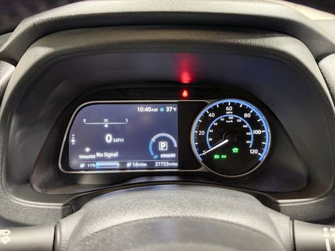 Used 2021 Nissan Leaf SV w/ SV Technology Package image 10