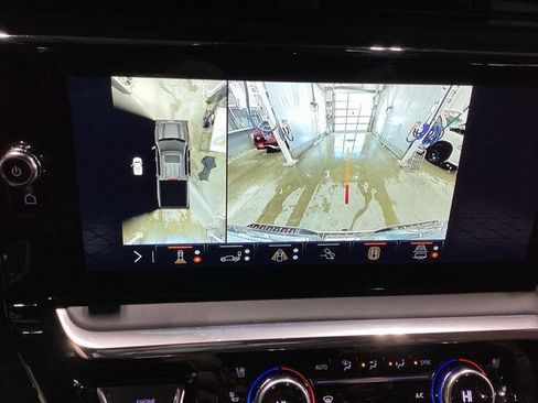 Used 2024 GMC Sierra 1500 Denali Ultimate image 5