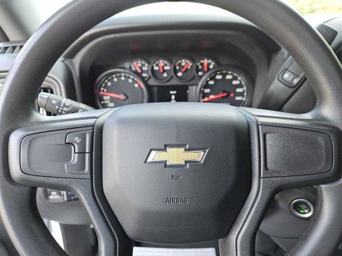 Used 2024 Chevrolet Silverado 1500 W/T w/ Trailering Package AWD/4WD image 19