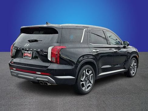Used 2023 Hyundai Palisade SEL w/ Premium Package AWD/4WD image 4