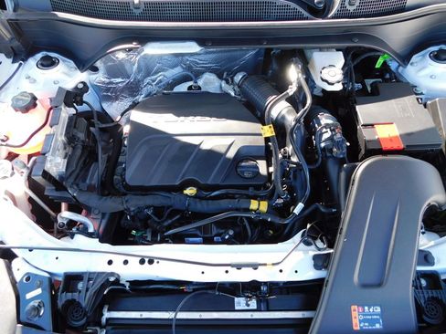 New 2026 Chevrolet Trax LT w/ Driver Confidence Package FWD image 34