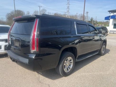 Used 2015 Chevrolet Suburban LT AWD/4WD image 3