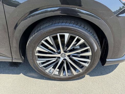 Used 2023 Lexus RX 350 Premium Plus w/ Cold Area Package AWD/4WD image 7