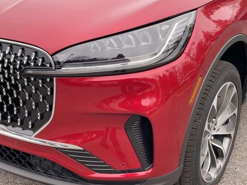 New 2026 Lincoln Aviator AWD image 9