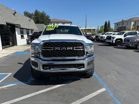 Used 2022 RAM 3500 Big Horn image 2