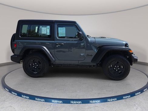 Used 2024 Jeep Wrangler Sport AWD/4WD image 5