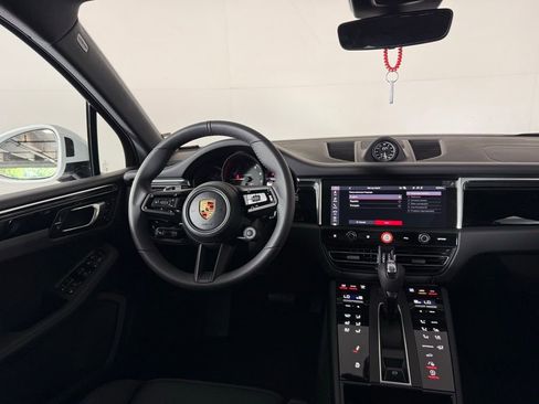 New 2025 Porsche Macan Turbo image 19
