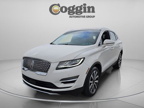 Used 2019 Lincoln MKC Reserve w/ MKC Technology Package image 1