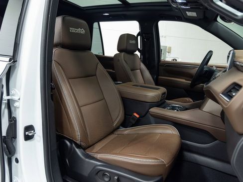 Used 2023 Chevrolet Tahoe High Country w/ Premium Package 2 image 25