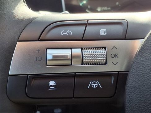 New 2026 Hyundai Tucson Limited image 18