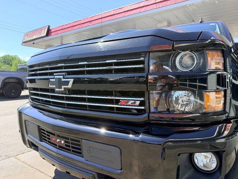 Used 2018 Chevrolet Silverado 2500 LTZ w/ Duramax Plus Package AWD/4WD image 16