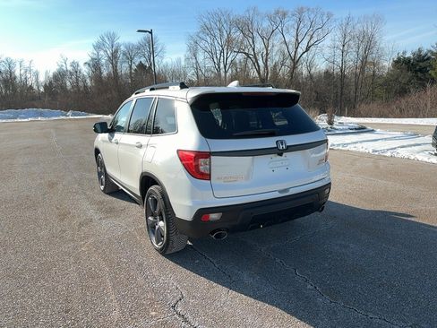 Certified 2019 Honda Passport Touring image 7