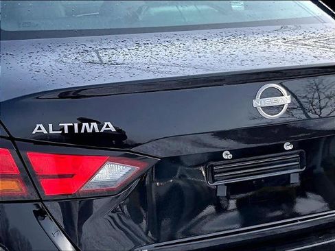 Certified 2023 Nissan Altima 2.5 SV image 26
