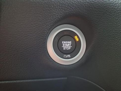 New 2026 Chrysler Pacifica Limited w/ S Appearance Package image 41