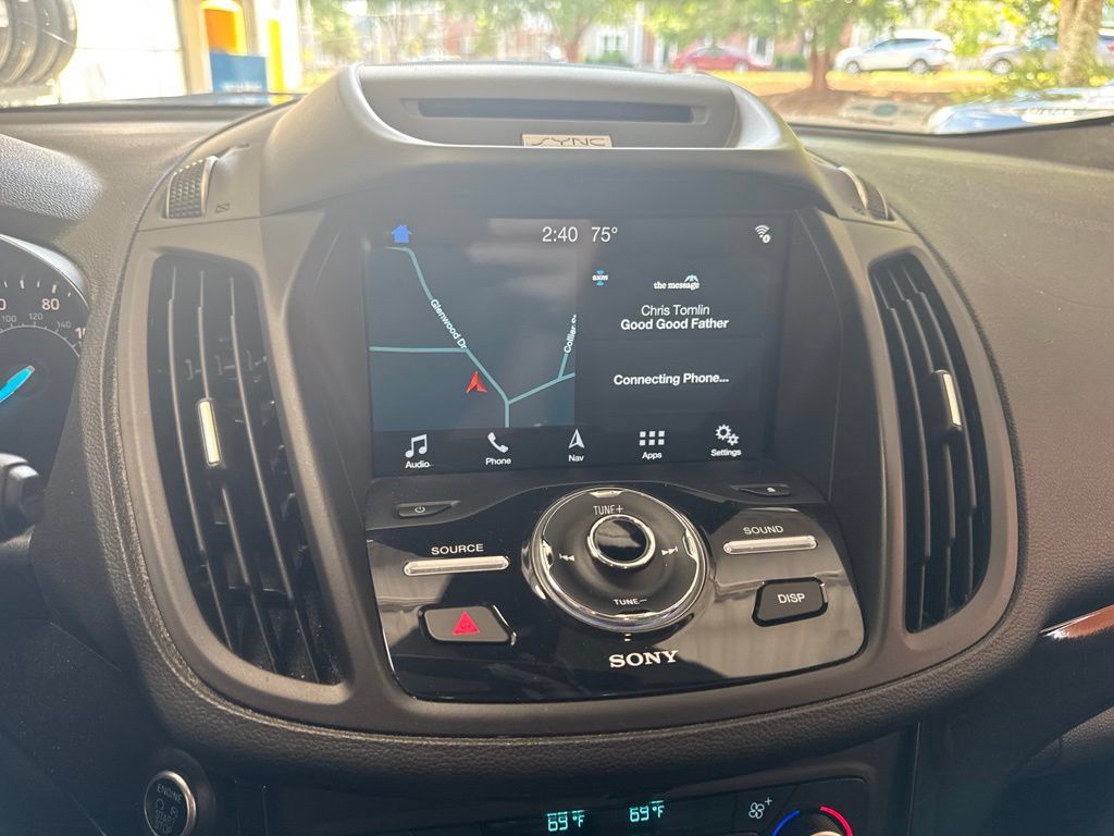 Used 2018 Ford Escape Titanium FWD image 9
