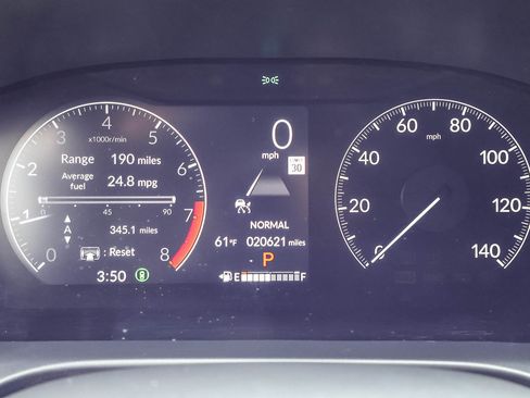 Used 2024 Honda HR-V LX image 11