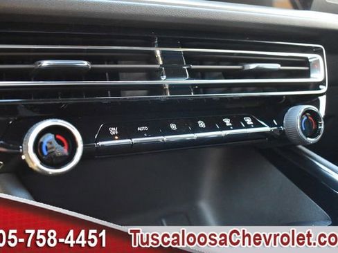 New 2026 Chevrolet Traverse LT w/ Driver Confidence Package image 32