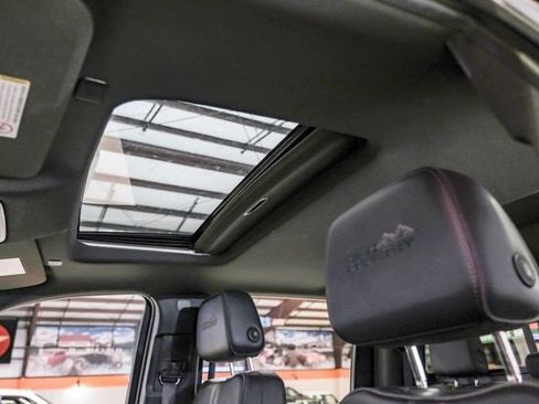 Used 2023 Chevrolet Silverado 2500 High Country w/ Z71 Off-Road Package image 25