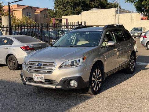 Used 2017 Subaru Outback 2.5i Limited AWD/4WD image 1