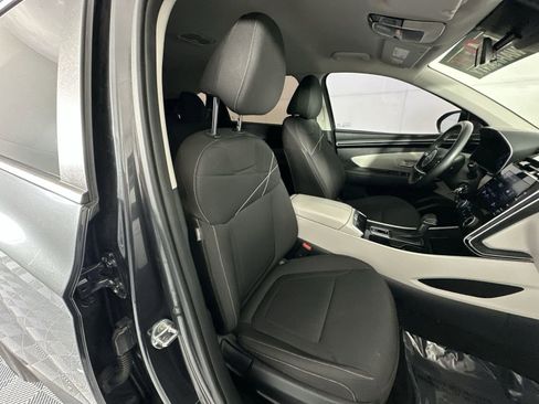 Used 2022 Hyundai Tucson SE image 27