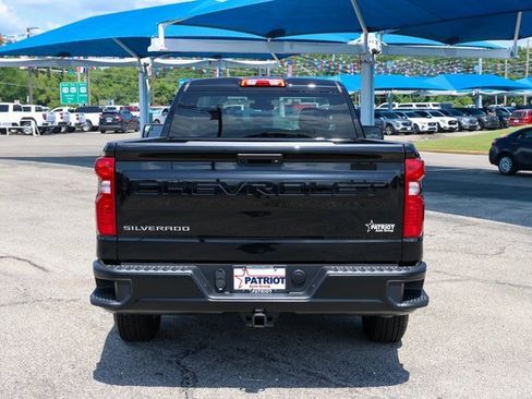 New 2025 Chevrolet Silverado 1500 W/T w/ WT Value Package image 4