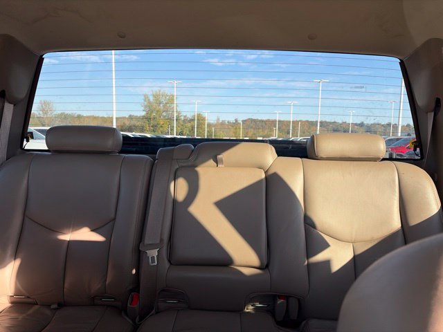 Used 2007 GMC Sierra 2500 SLT w/ Heavy-Duty Power Package RWD image 38