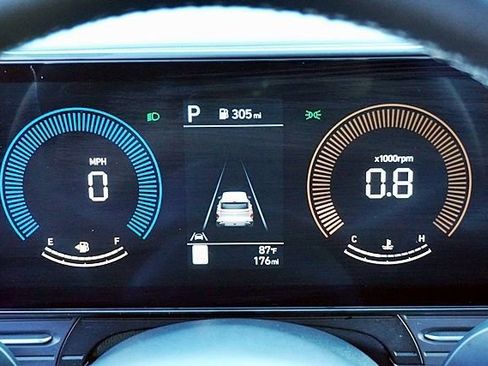 Certified 2026 Hyundai Kona SEL Sport FWD image 32